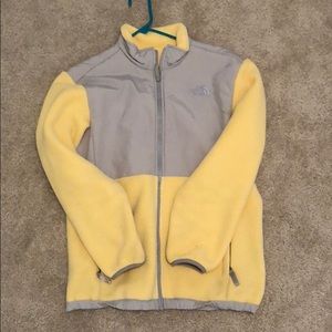 Girls north face Denali jacket